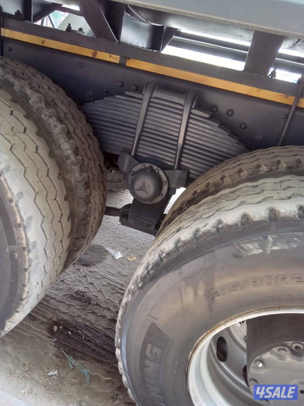 للبيع شاحنه صهريج مياه 243514