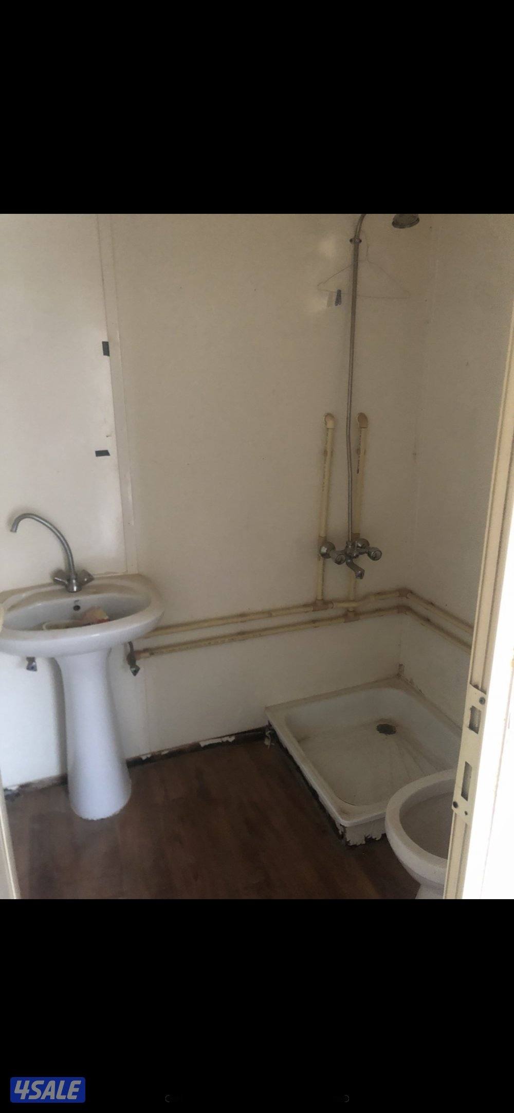 للبيع شاليه ثابت ٤ ب ٦3