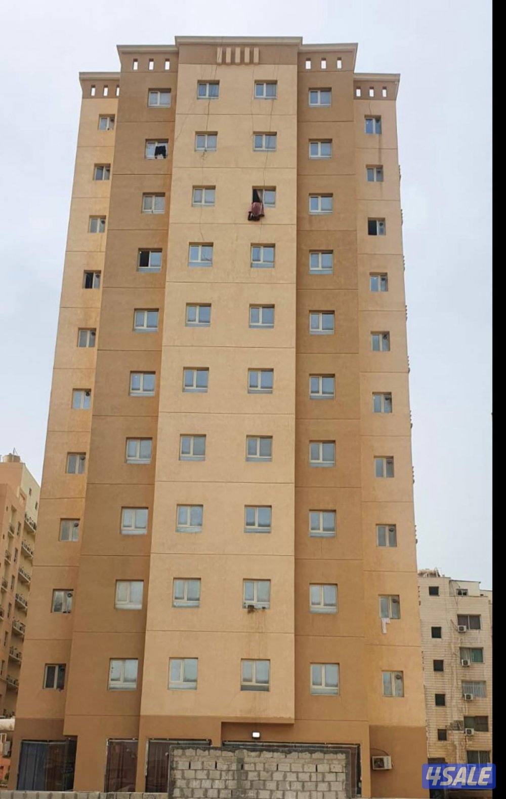 للبيع عماره ب ابو حليفه مدخول ١٣ الف0