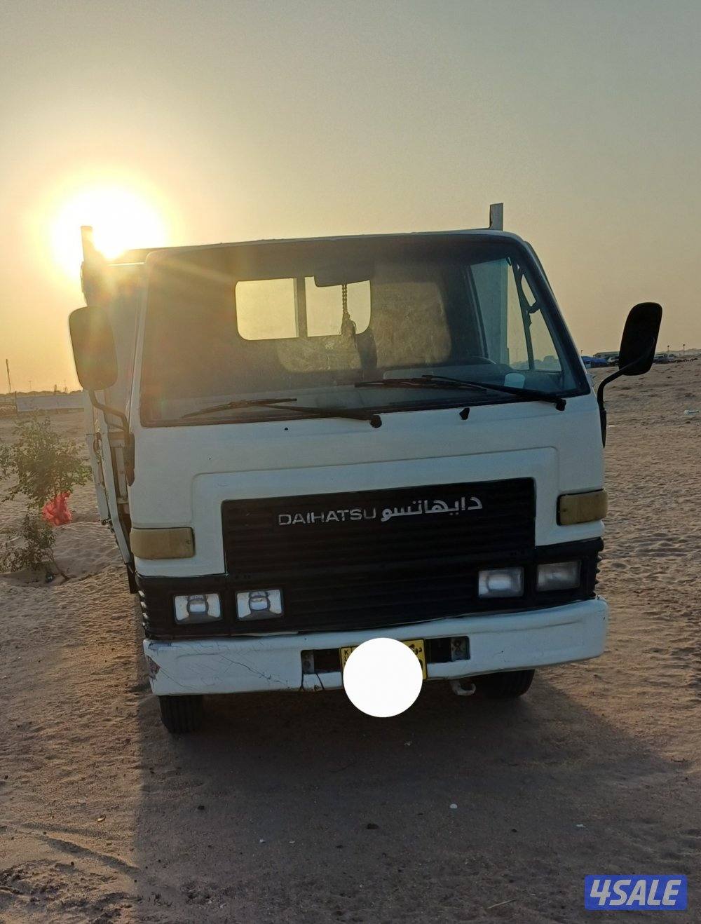 للبيع هاف لوري بحالة ممتازة0