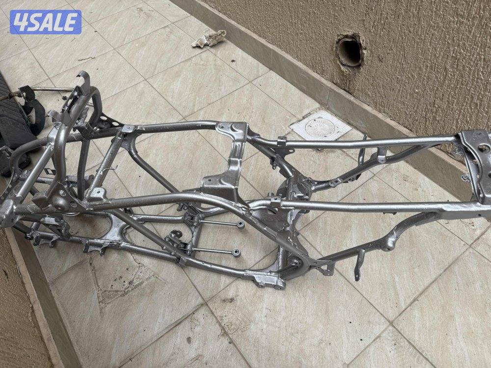 للبيع قطع غيار بانشي3