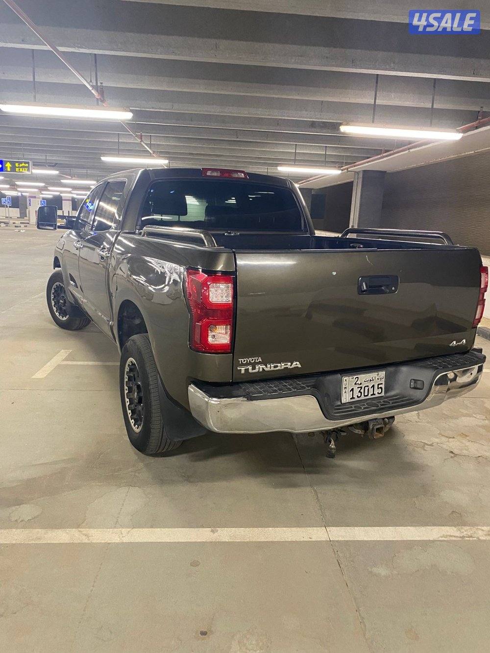 سيارة تندرا0