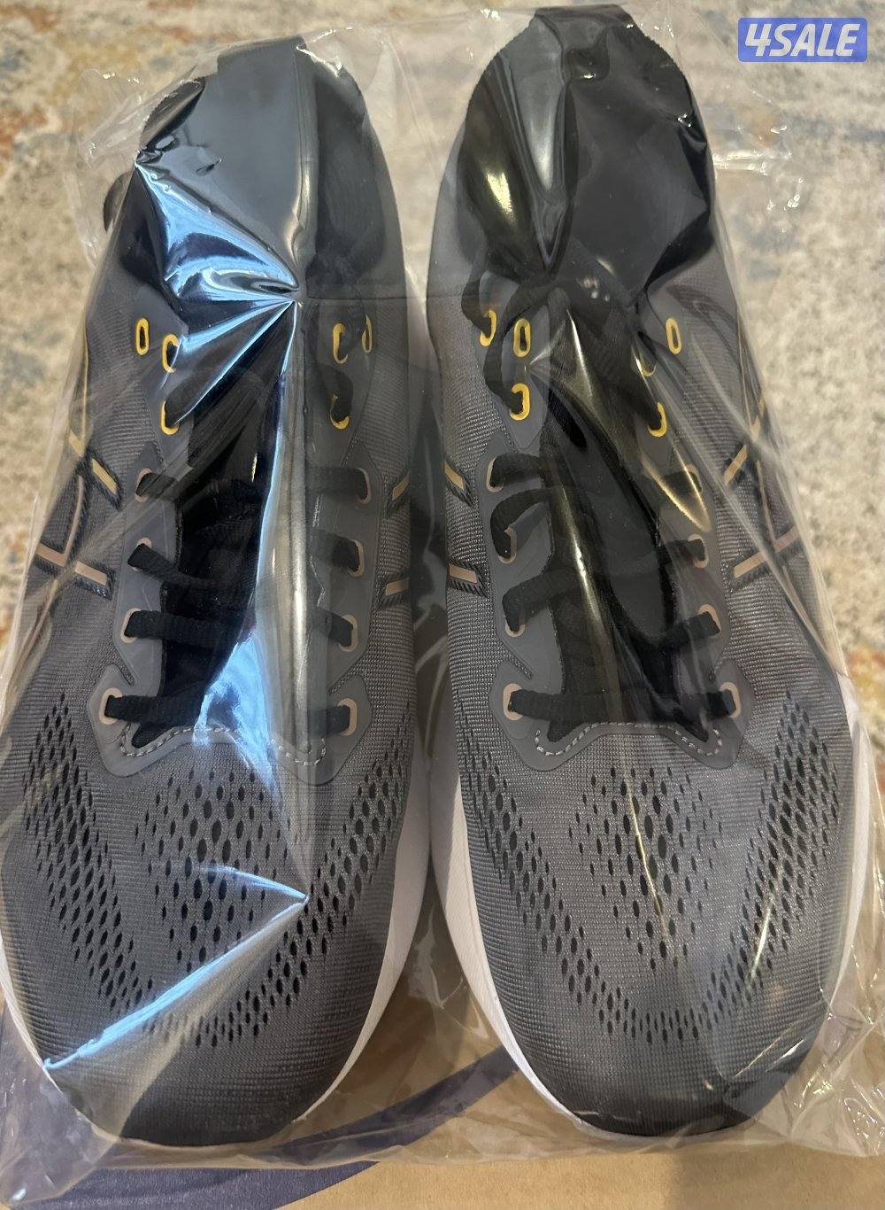 للبيع حذاء اسيكس جيل كيانو ٣١ (( اصلي من الوكيل ))1