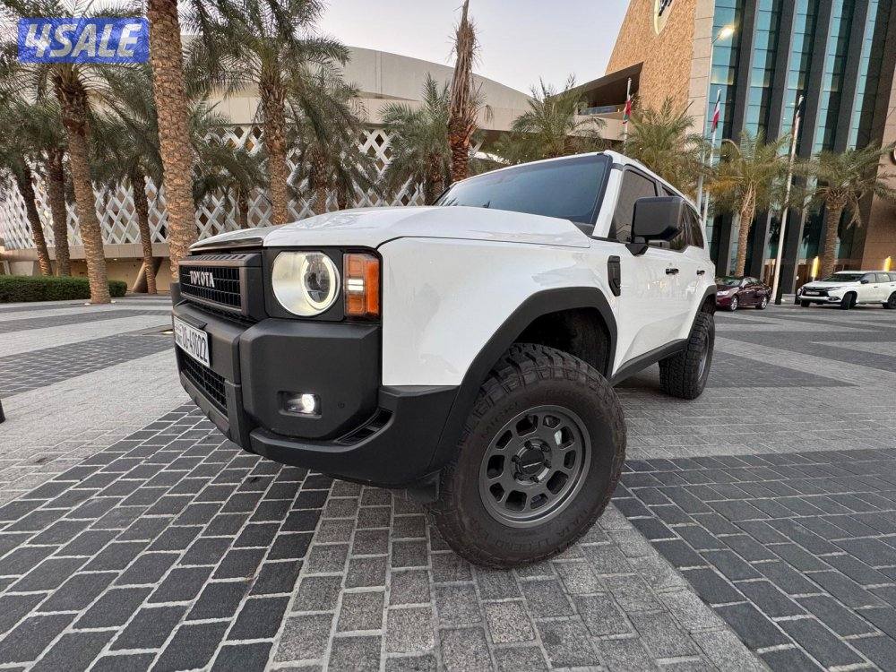 للبيع برادو ٢٠٢٤ مجهز كامل بشركة orp الاغراض مذكوره بالصوره كلها6