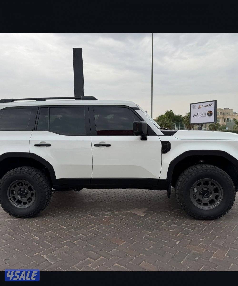 للبيع برادو ٢٠٢٤ مجهز كامل بشركة orp الاغراض مذكوره بالصوره كلها9