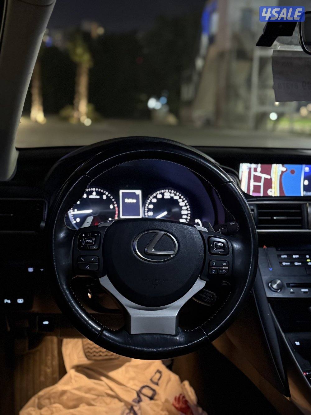 لكزس Is300 / بحالة الوكاله (نادر) / عداد 65 الف سيرفس منتظم بالوكاله6