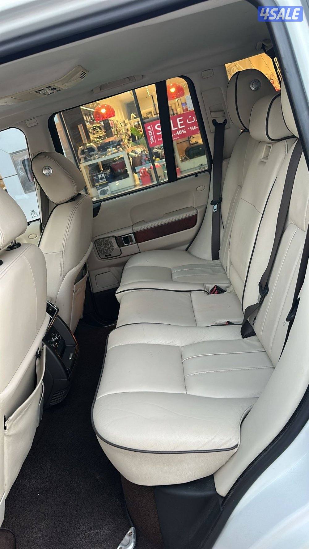 للبيع رنج روفر من النوادر تبارك الرحمن موديل 20127