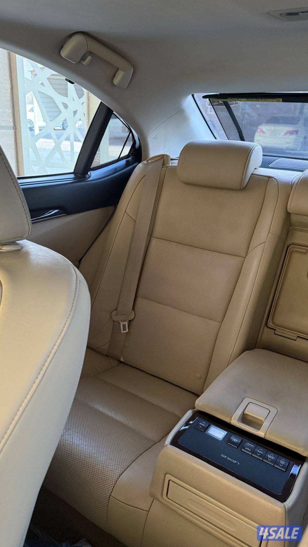 Es 350 للبيع لكزس شرط الفحص بالكامل صبغ الوكاله ٦سلندر4