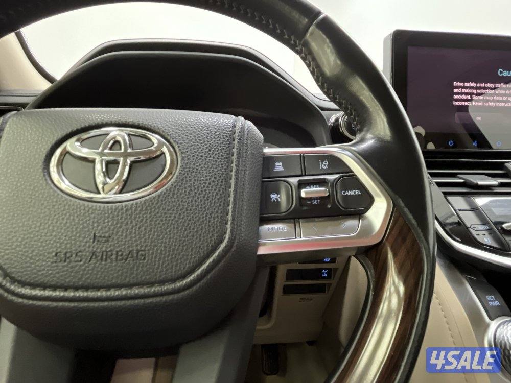 TOYOTA LAND CRUISER 24L3-GXR4AL-LA4