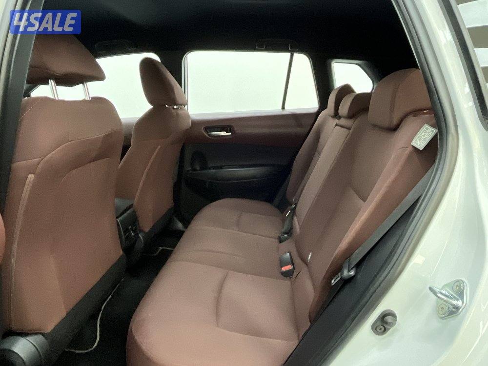 TOYOTA COROLLA 23CSUV-PL_U3