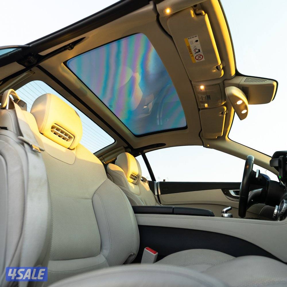 التواصل عن طريق what’s app فقط11