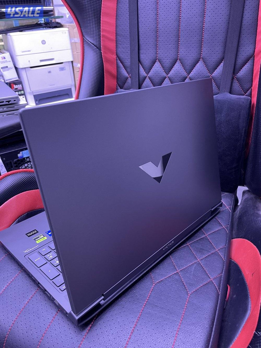 نشتري ونبيع جميع أنواع اللابتوبات والكمبيوترات بأفضل لاسعار1