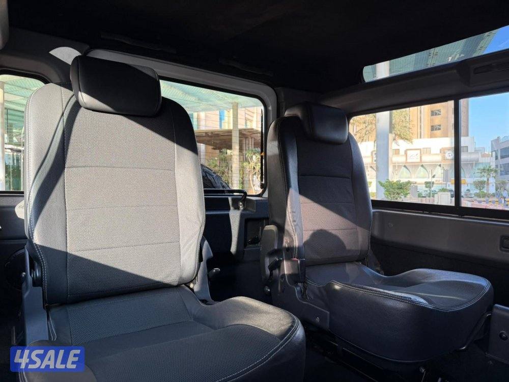 ديفندر90 موديل2013 عداد98الف وارد الغانم سيرفس منتظم بحاله نادروه11