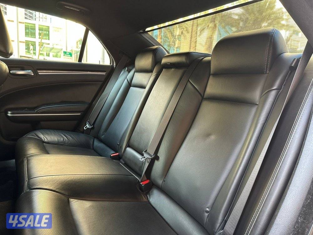 كرايسلرC300 S (اعلى فئه) موديل2021 عداد87الف وارد الملا سيرفس منتظم8