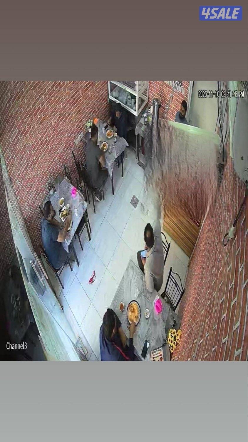 للبيع مطعم قائم و موقع ممتاز1