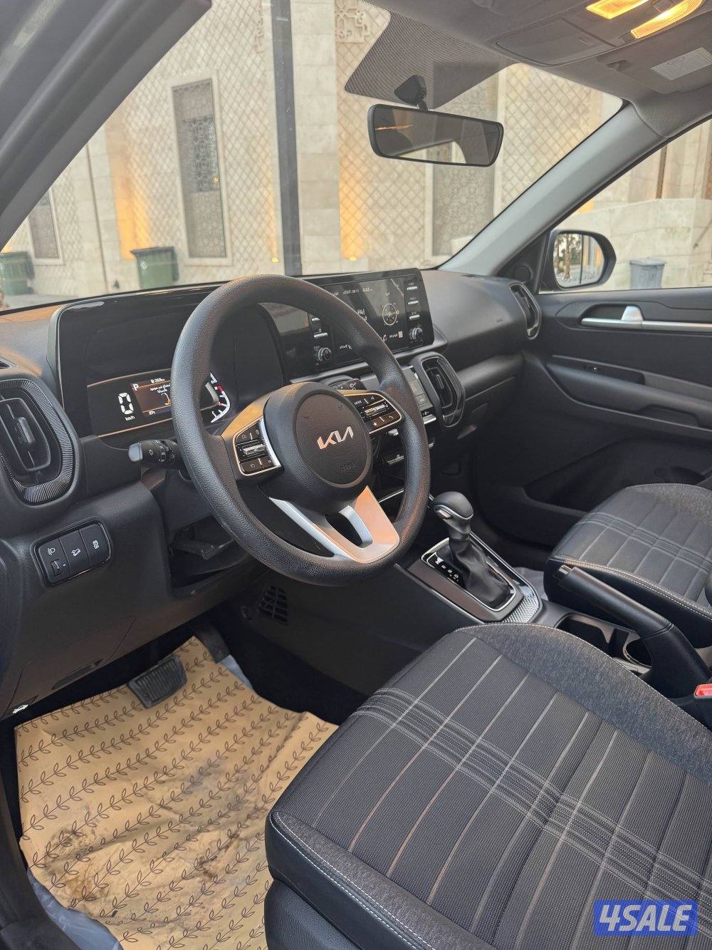 للبيع جيب كيا سونيت موديل 2025 بحاله الوكاله2