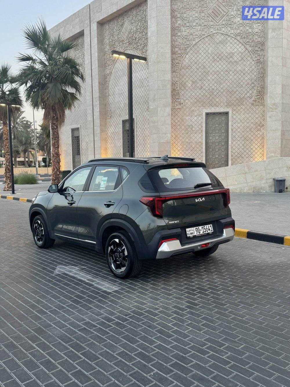 للبيع جيب كيا سونيت موديل 2025 بحاله الوكاله3