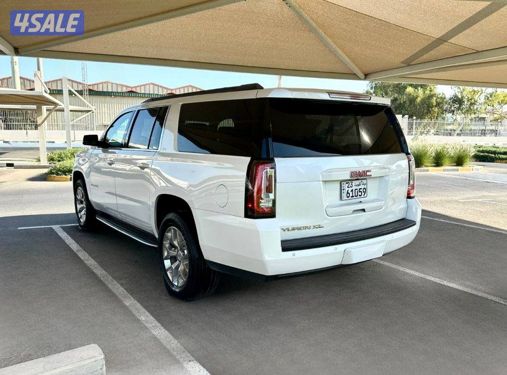 ًGMC يوكن XL SLT - الموديل:2016 - العداد:1964