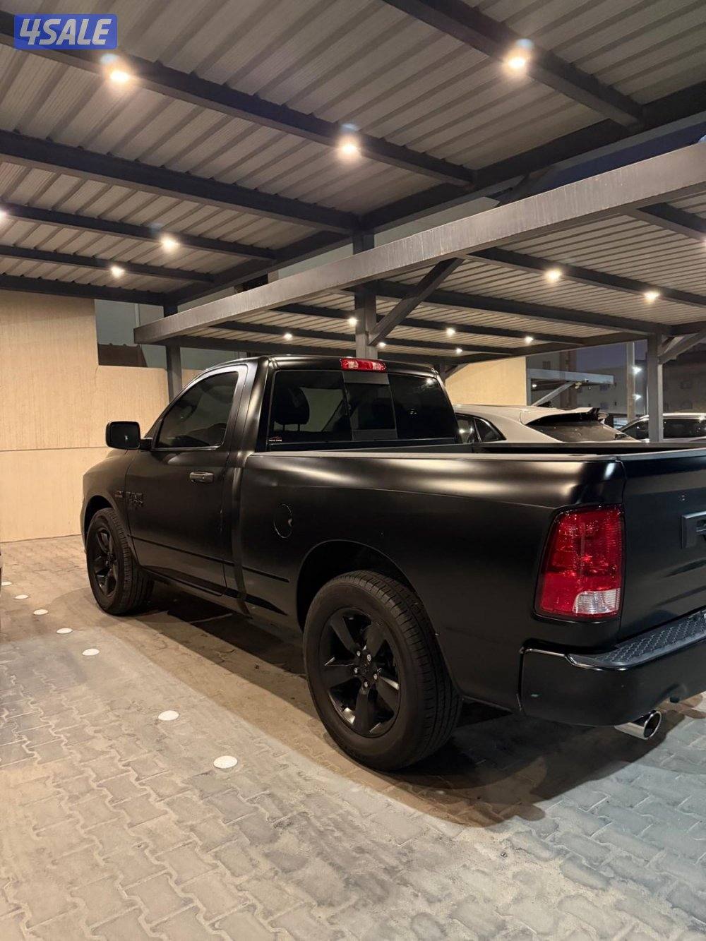 دوج رام كلاسك 15003