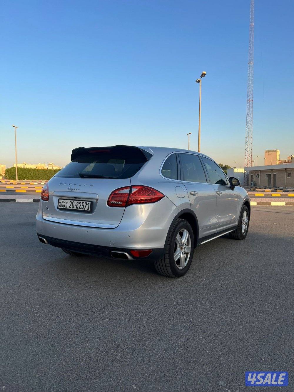 بورش كاين بحاله فوق الممتاز بسعر مناااسب3