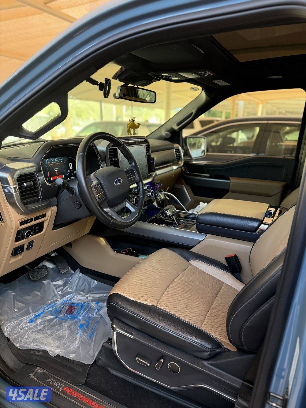 لاريت 2023 8 سلندر2