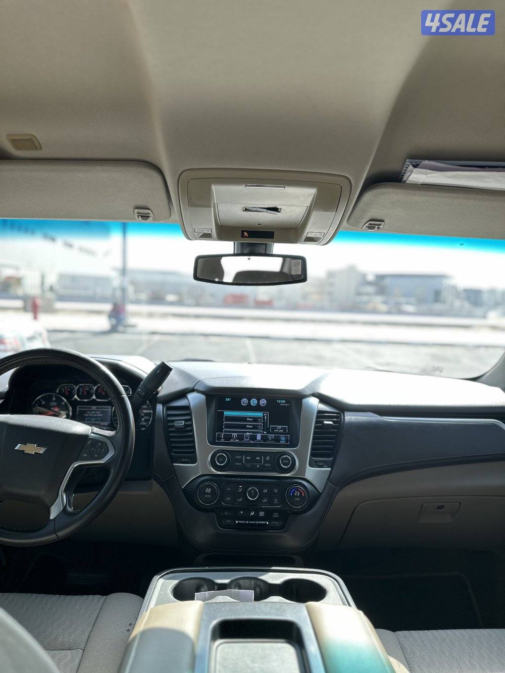 للبيع تاهو 2017 اللون اسود3