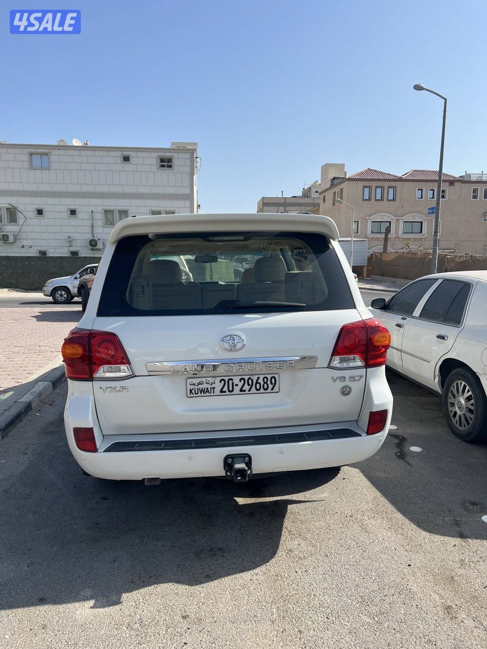 لاند كروزر 20124