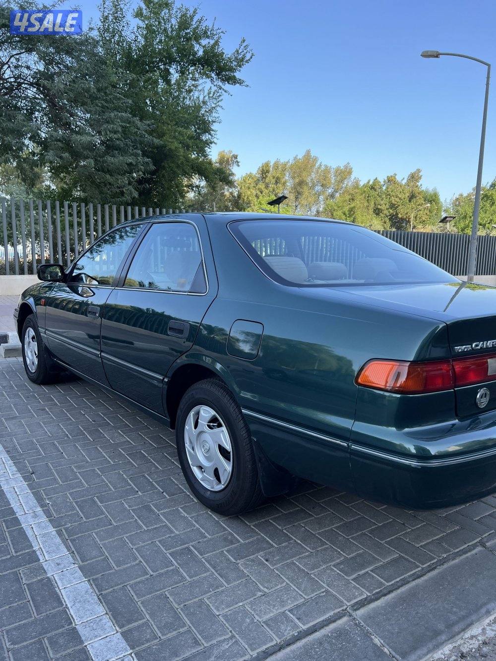 للبيع كامري 19993