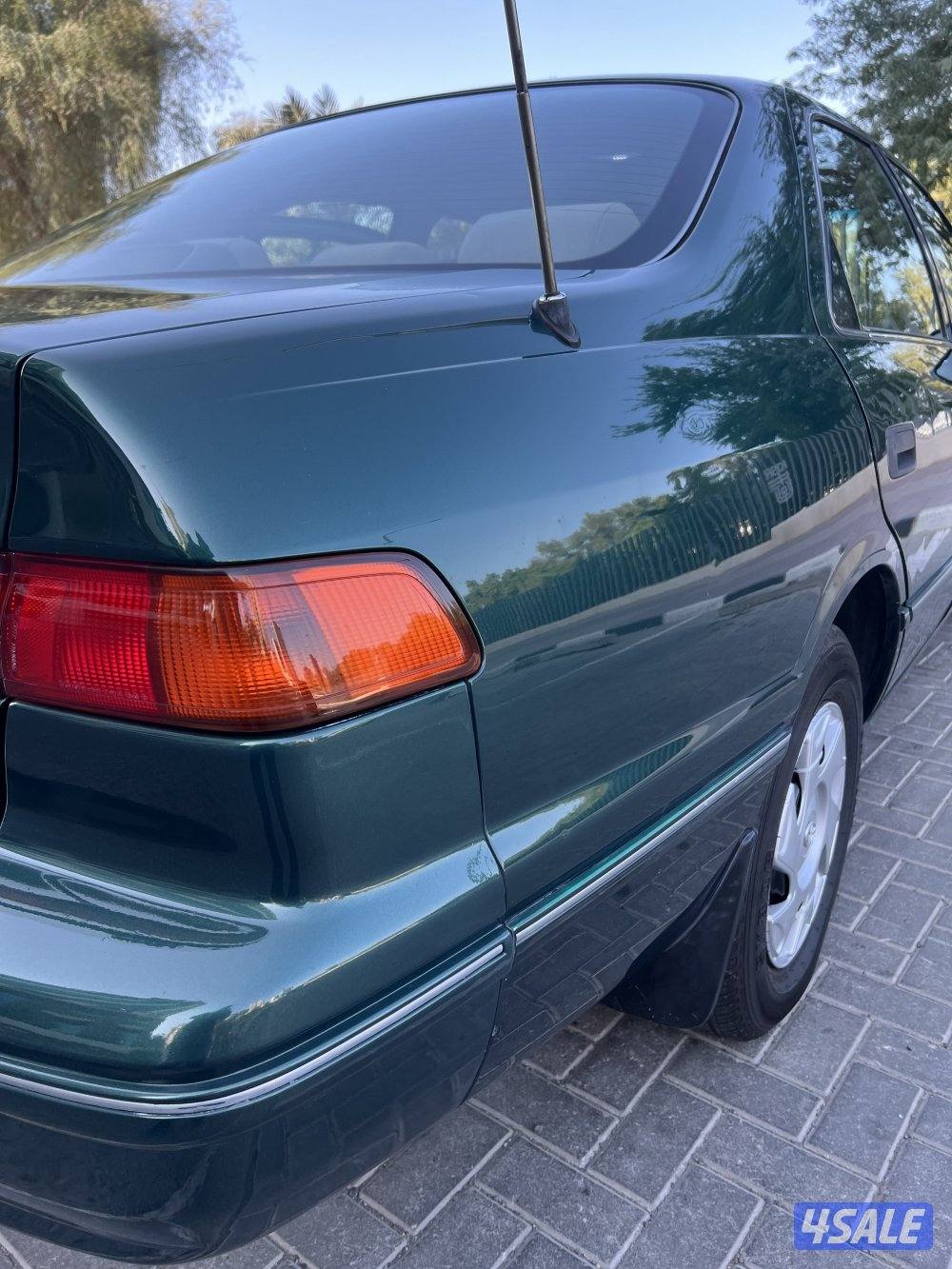 للبيع كامري 19994