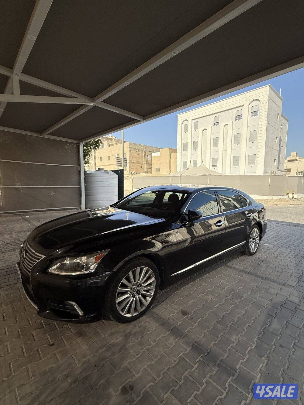 شرط الفحص قير مكينه شاصي ( صبغ ثلاث قطع ) ماشي 140 الف / وارد ساير2