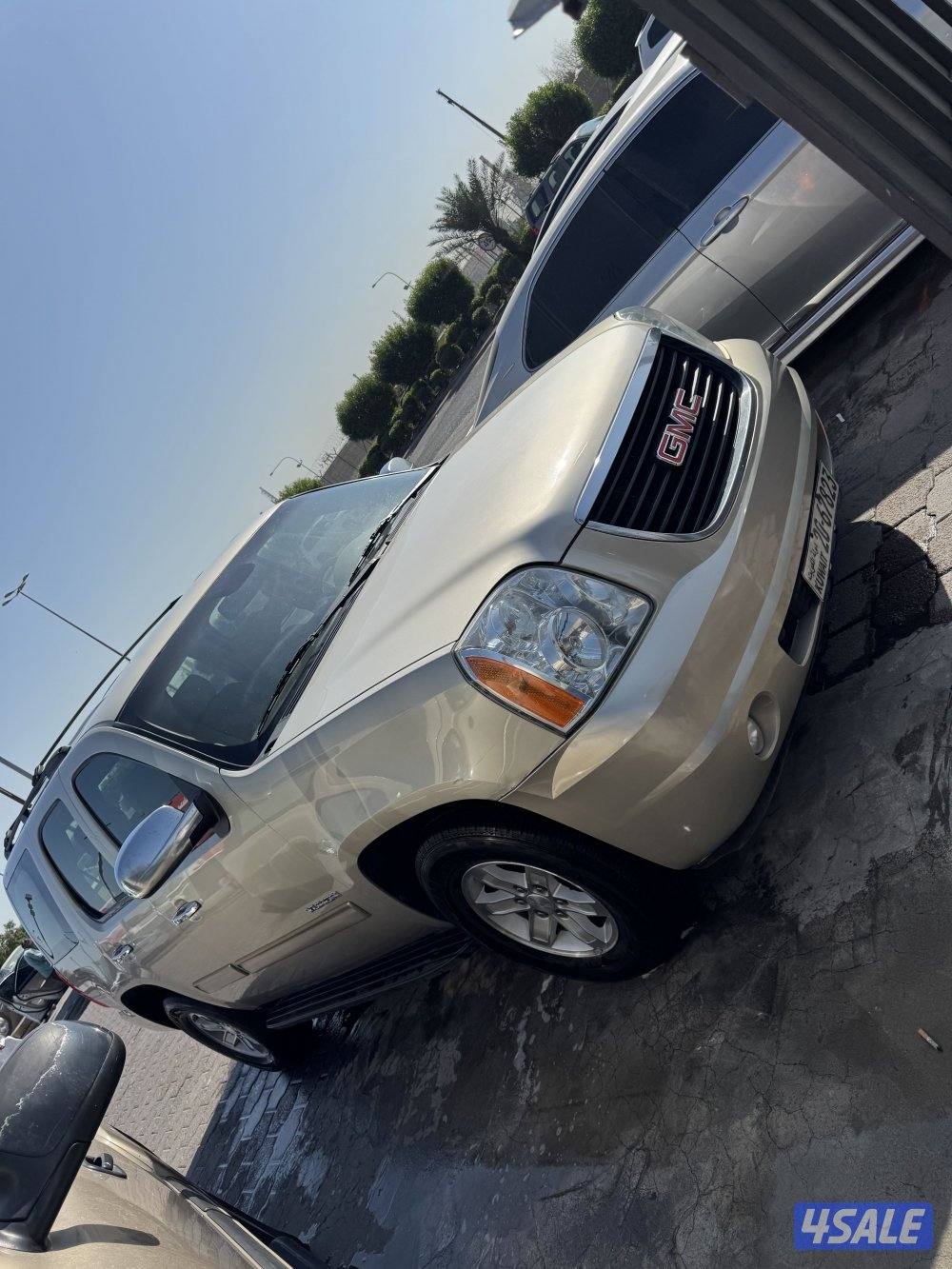 بيع او بدل يوكن 2013 لون ذهبي شرط الفحص1