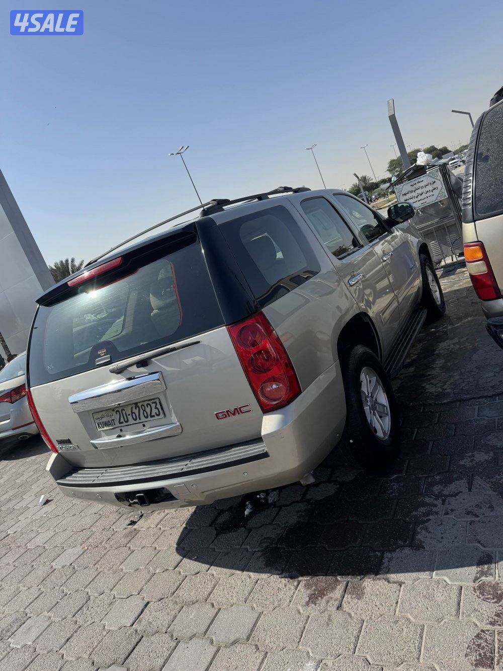 بيع او بدل يوكن 2013 لون ذهبي شرط الفحص2