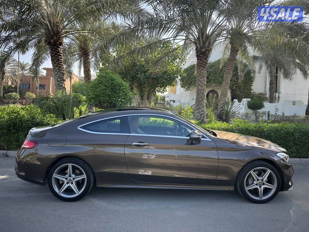 مرسيدس C200 كت AMG موديل 2017 بحاله الوكاله6