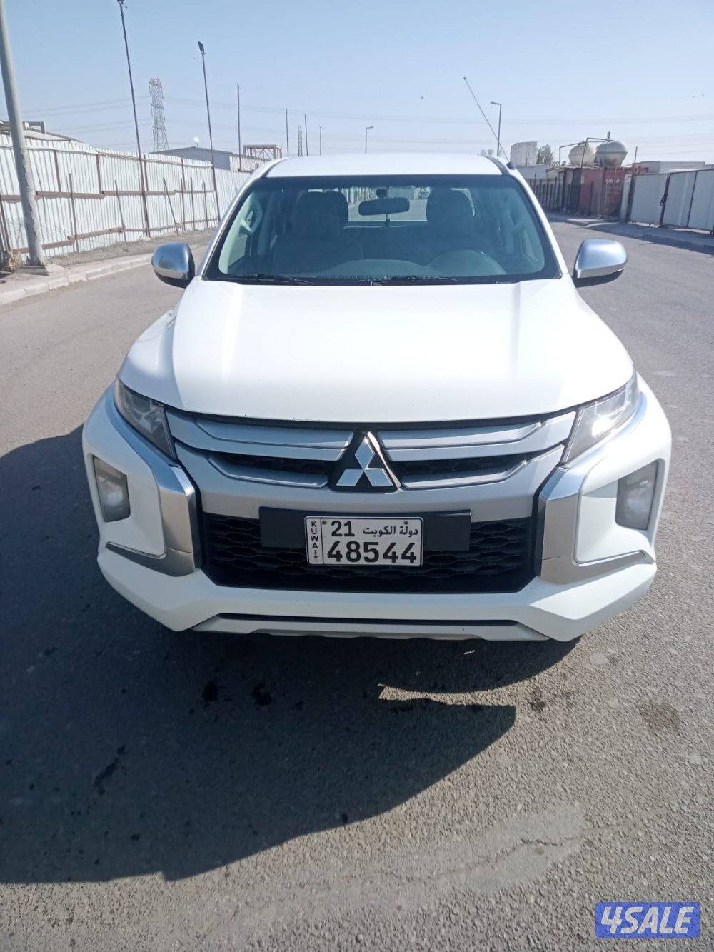 للبيع وانيت متسوبيشي L200 موديل 20230