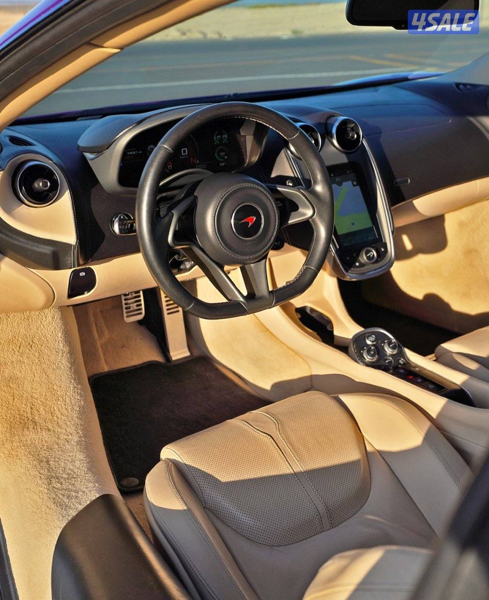 مكلارين 570S تحت الكفالة9