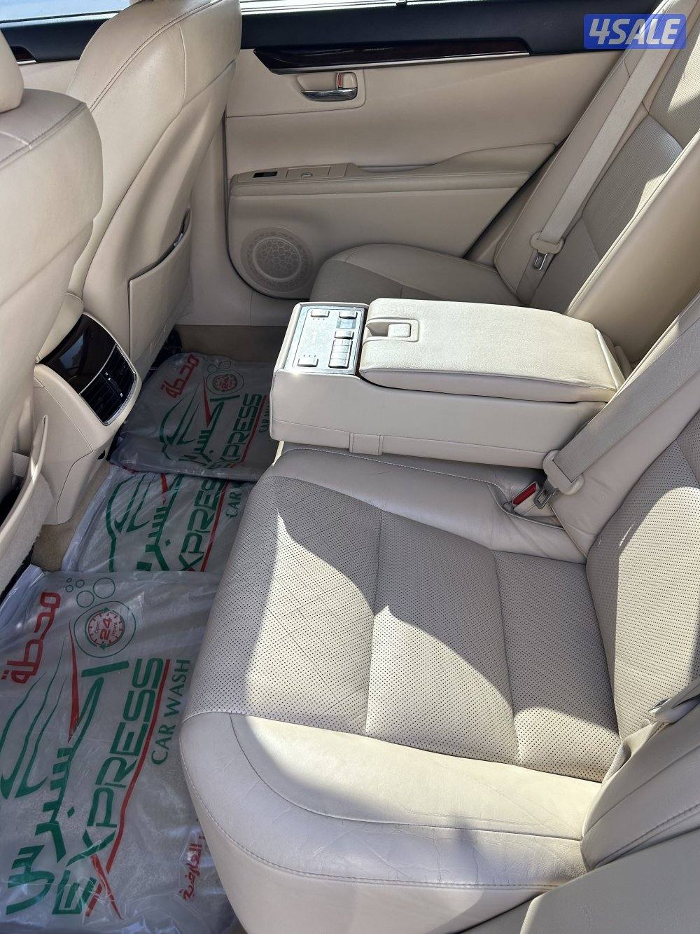 للبيع لكزس 350ES موديل 20134