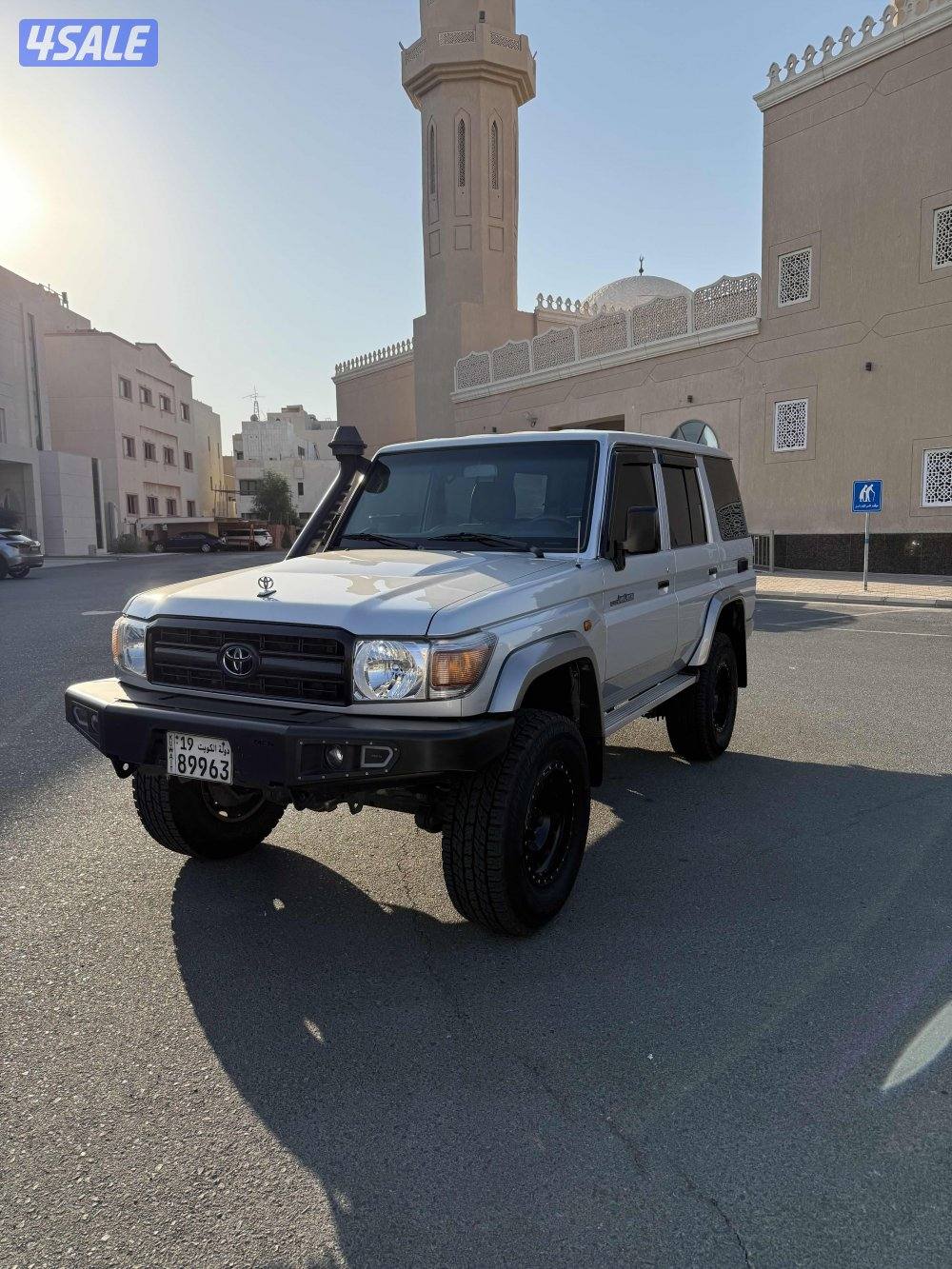 للبيع جيب شاص نص موديل ٢٠٢١ ماشي ٩٩الف1