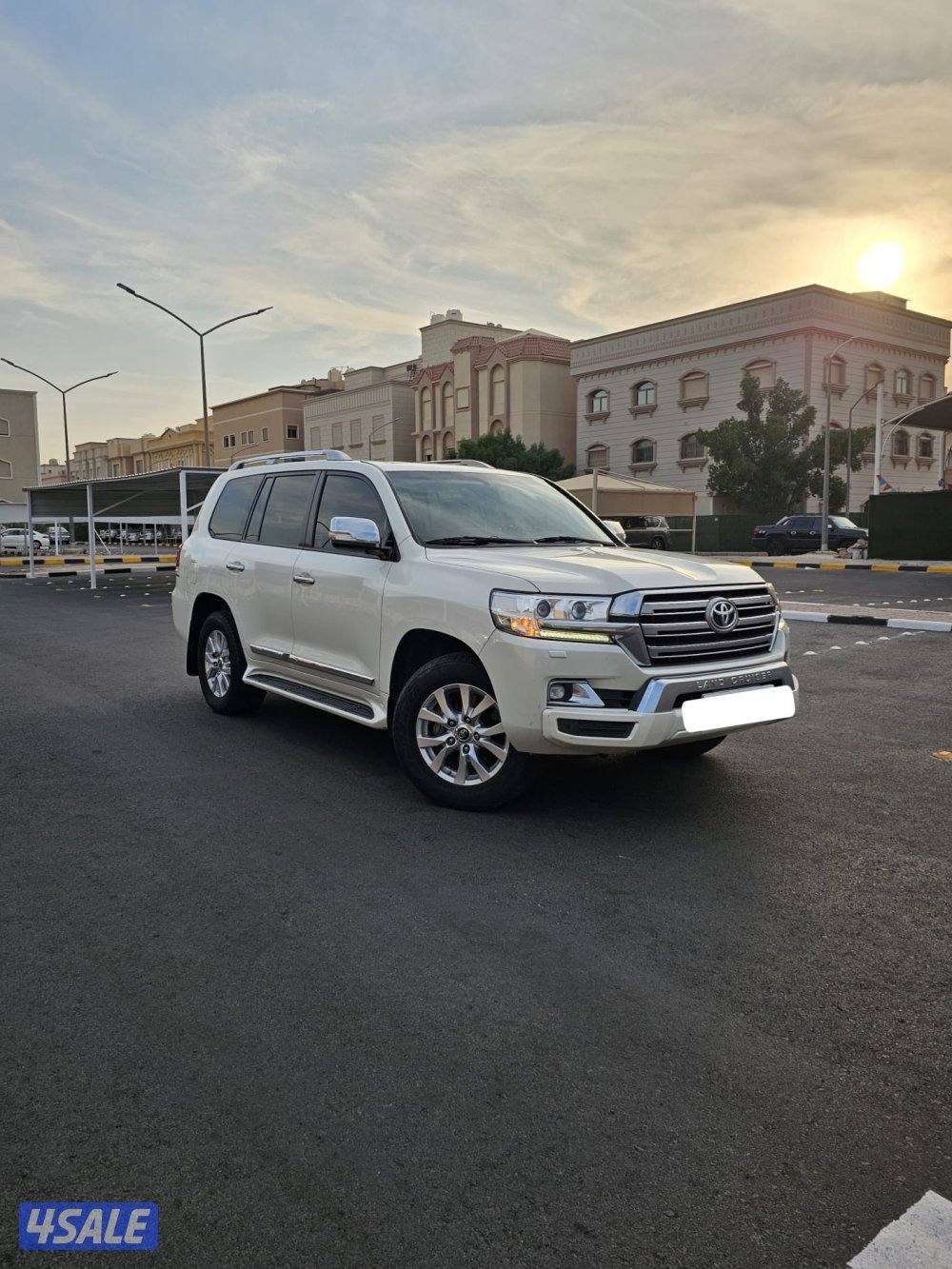 لاند كروز GXR 20171