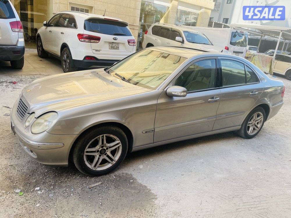 مرسيدس بنز E240 موديل 2004 بحالة ممتازه للبيع او البدل5