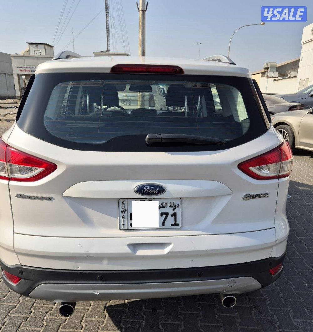 For Sale - Ford Escape 2016 (Perl White)2