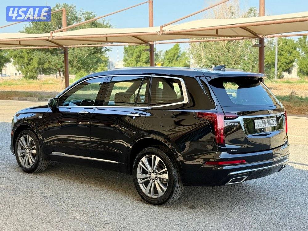 للبيع كاديلاك -XT6  سيرفس وكاله3