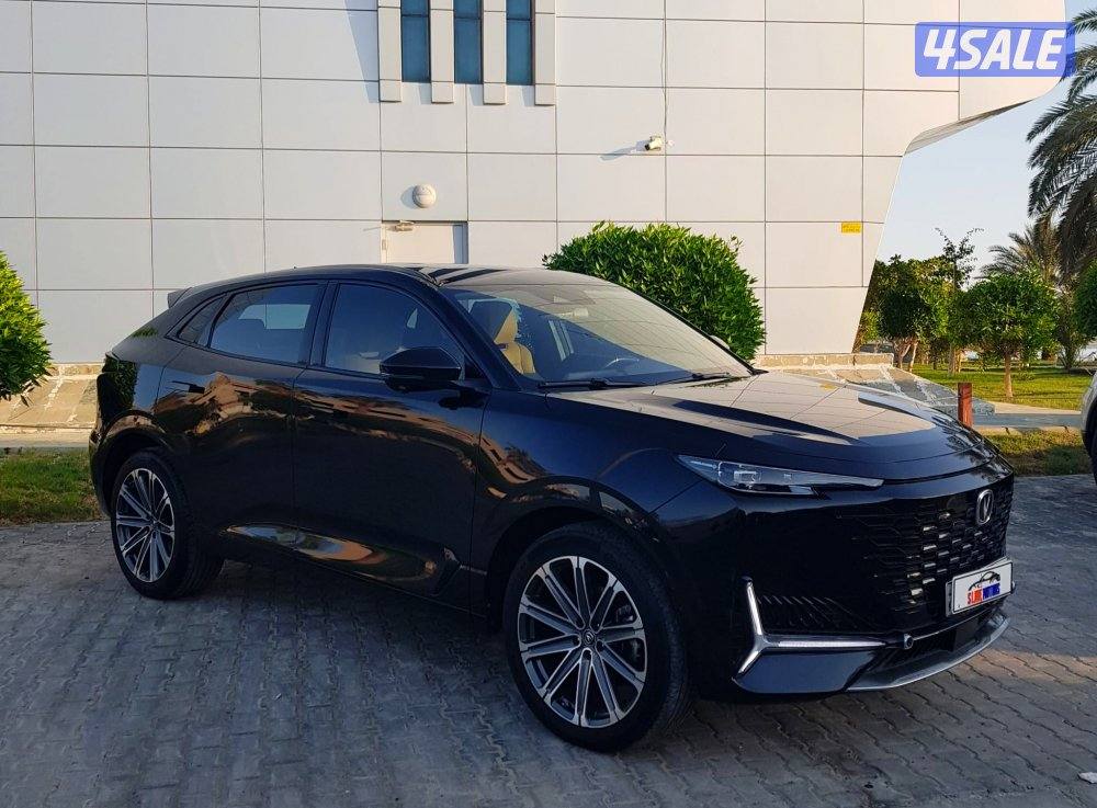 للبيع يوني كي UNI- K موديل 2023 عداد 32 ألف كيلو صبغ وكاله0