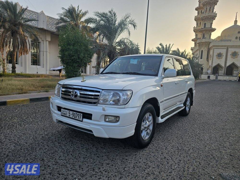 لاندكروز GXR الساير بحالة الوكالة3