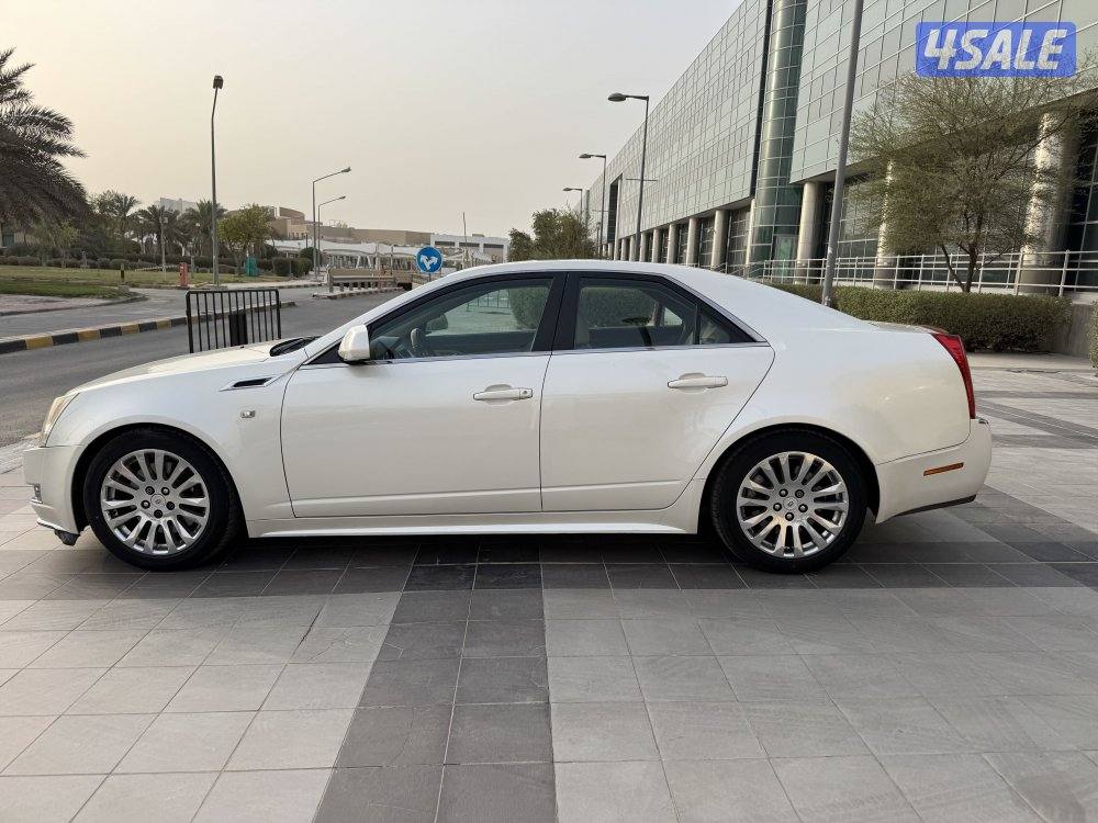 للبيع : كاديلاك : CT5 : موديل 20131