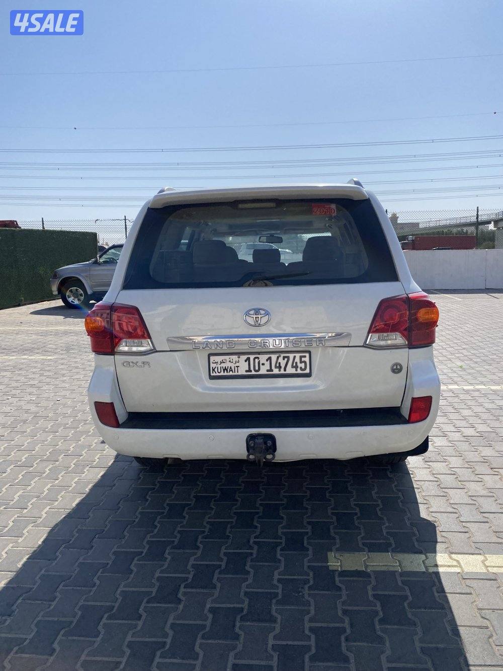 البيع لاندكروزر GXR5