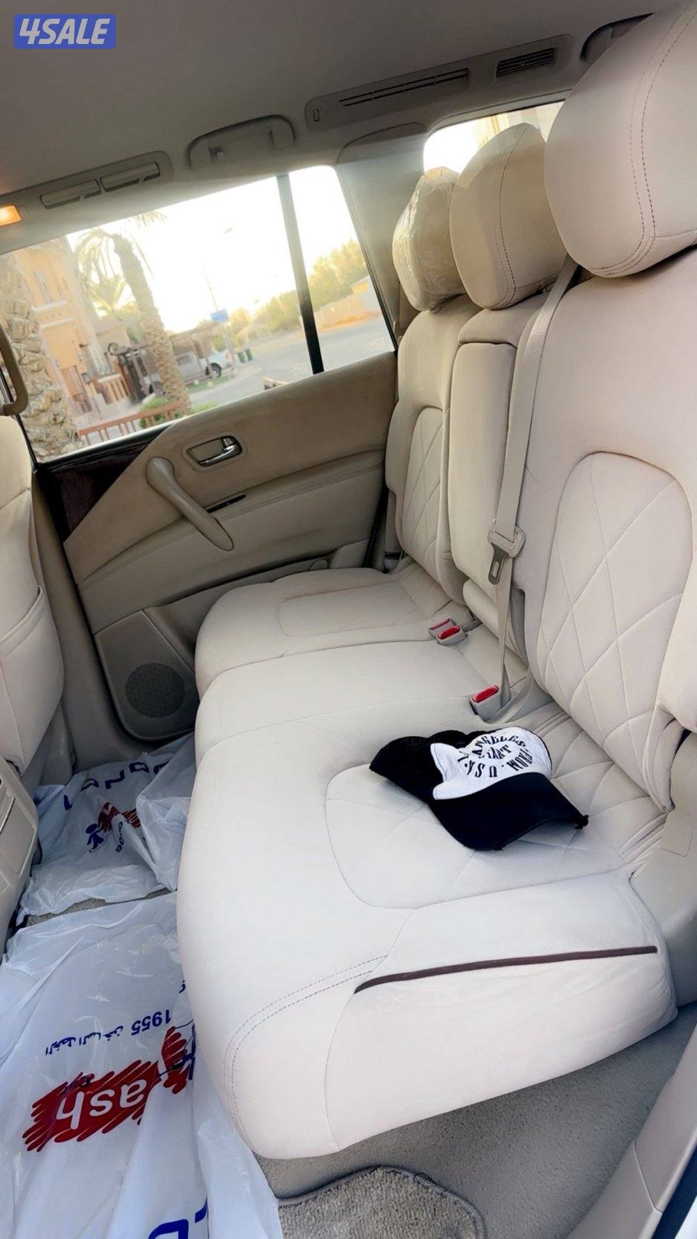 باترول 2015 ماشي 200 صبغ الوكاله عدا قطعتين سيرفس وكاله4