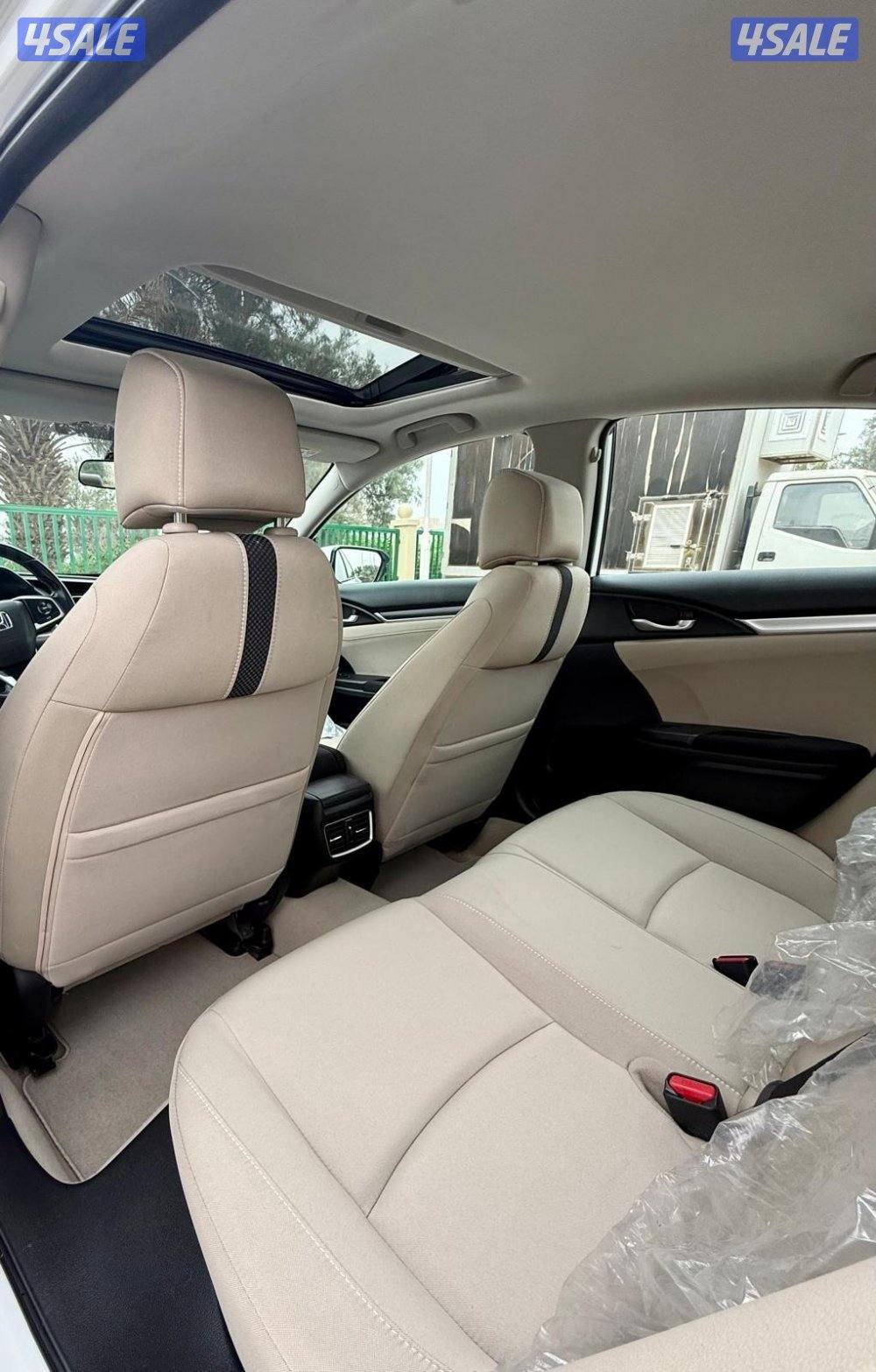 Civic 2021 full option10