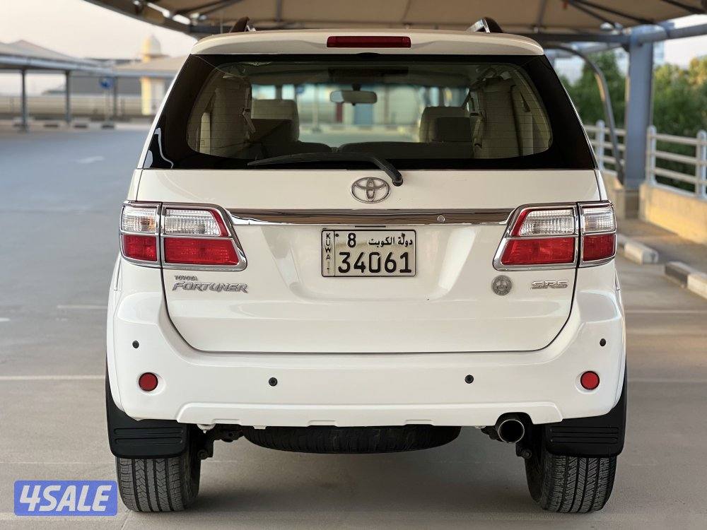 للبيـــــع فورتنرV6 - م 2011 - وارد الساير - بحالة وكالة5