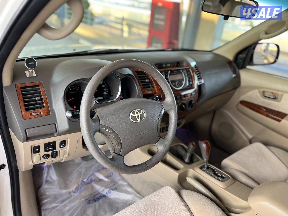 للبيـــــع فورتنرV6 - م 2011 - وارد الساير - بحالة وكالة8