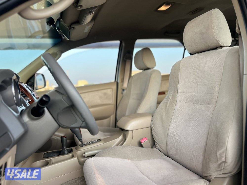 للبيـــــع فورتنرV6 - م 2011 - وارد الساير - بحالة وكالة10